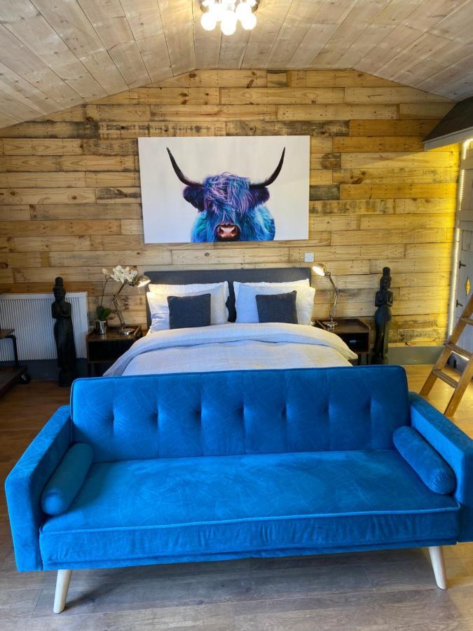 Willow Court Farm Studio East & Petting Farm, 8 Mins To Legoland & Windsor, 15 Mins To Lapland Uk Kültér fotó