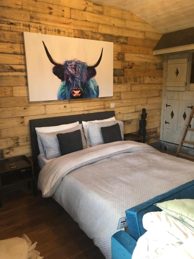 Willow Court Farm Studio East & Petting Farm, 8 Mins To Legoland & Windsor, 15 Mins To Lapland Uk Kültér fotó